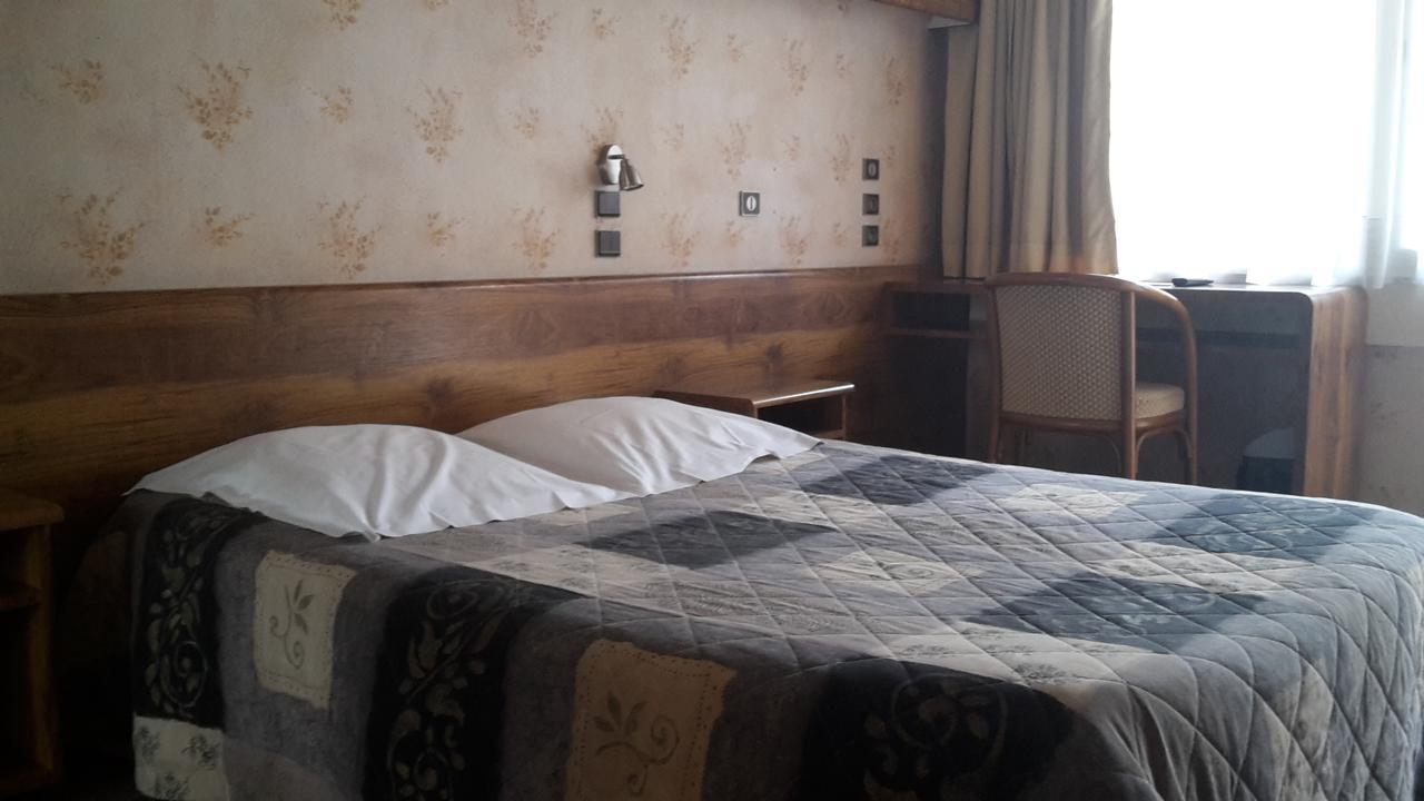 Hotel Du Jura Audincourt Exteriör bild